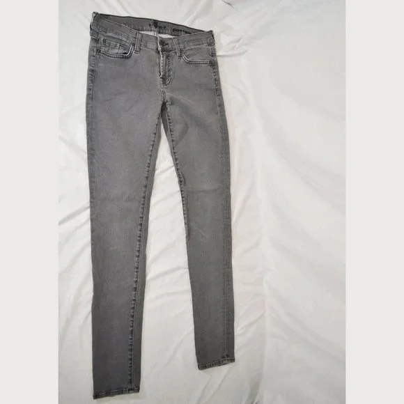 7 For All Mankind Skinny Jean - Size 26 - Picture 4 of 9